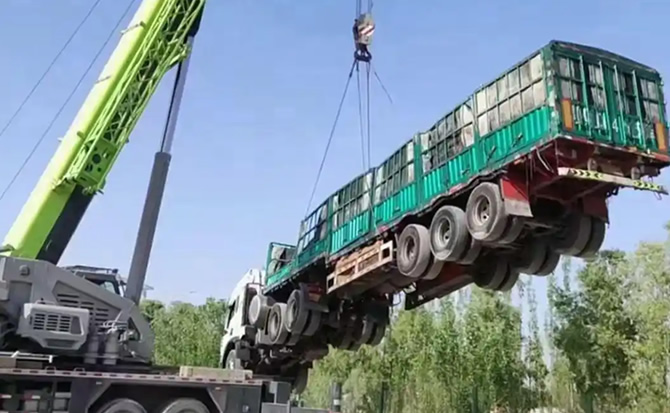 铁东区道路脱困救援案例
